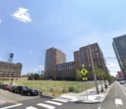 290 Coles Street, via Google Maps